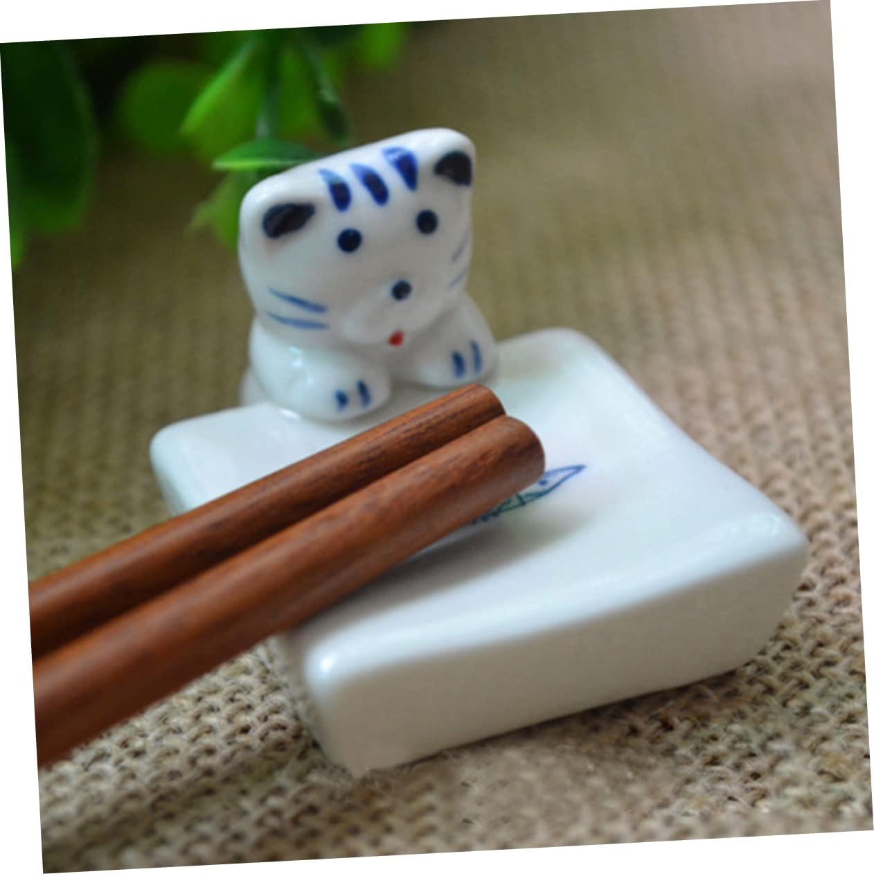 Cute Cat Chopsticks Rest Ceramic Kitten Chopstick Holder Japanese Style Chopstick Pillow for Easy Cleaning
