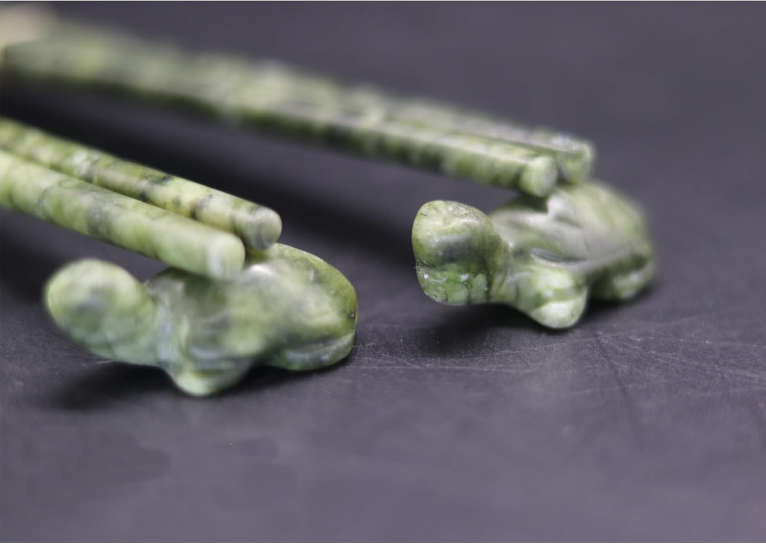 Natural Jade Chopsticks Reusable: Decorative Jade Stone Turtle Chopstick Holder, Green Chinese Chopsticks Set, Dishwasher safe