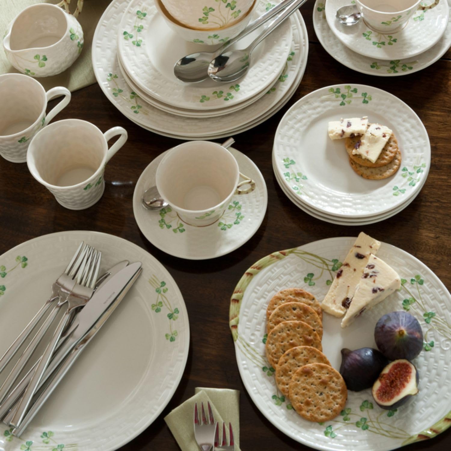 Belleek Classic Shamrock 11" Bread Plate - Handmade Porcelain Ceramic Serving Platter with Handles - White Decorative Serving Tray - Oven Safe Serving Dish, Tray for Kitchen Counter